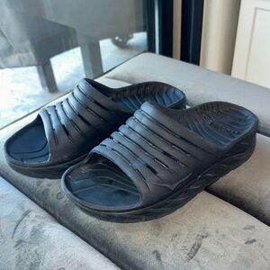 Hoka One One Women's Dark Slide Sandals